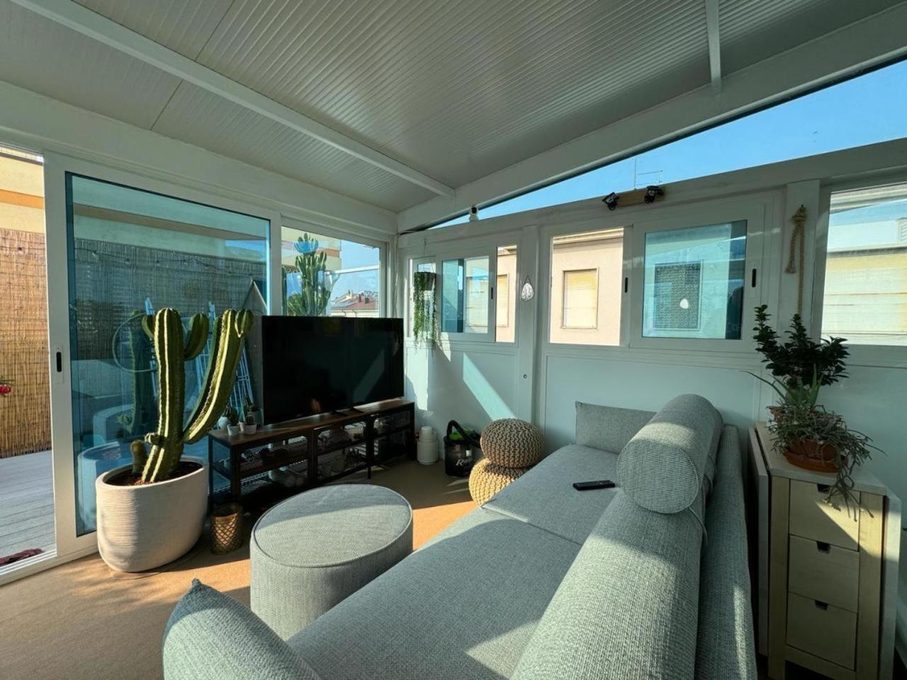 Rooftop-Marinacentro-Unique-Beach-Fun-Smart-Loveapt-Train-Park Rimini Luaran gambar